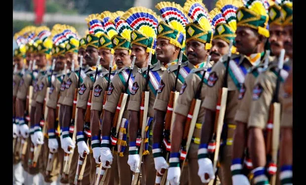 ANDHRA PRADESH CM JAGANMOHAN REDDY CONTINUE ACTIVE WORK WEEK OFF TAKE POLICE 